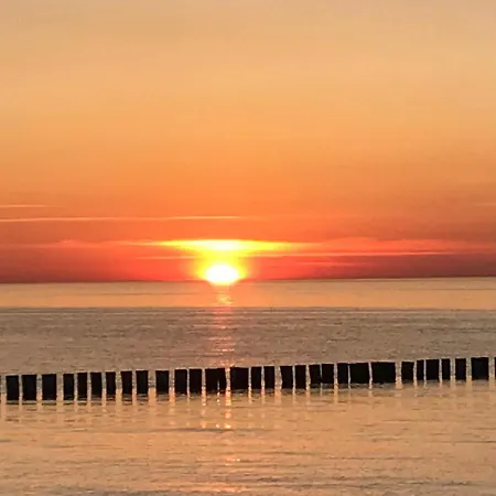 Darsser Weg 34 A _haus Lummennest_ アパート *