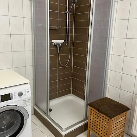 Darsser Weg 34 A _haus Lummennest_ *