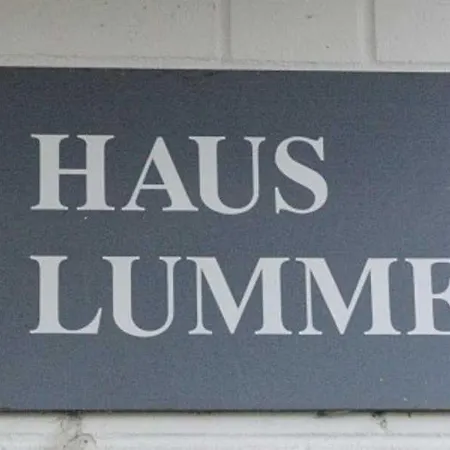 アパート Darsser Weg 34 A _haus Lummennest_ ツィングシュト